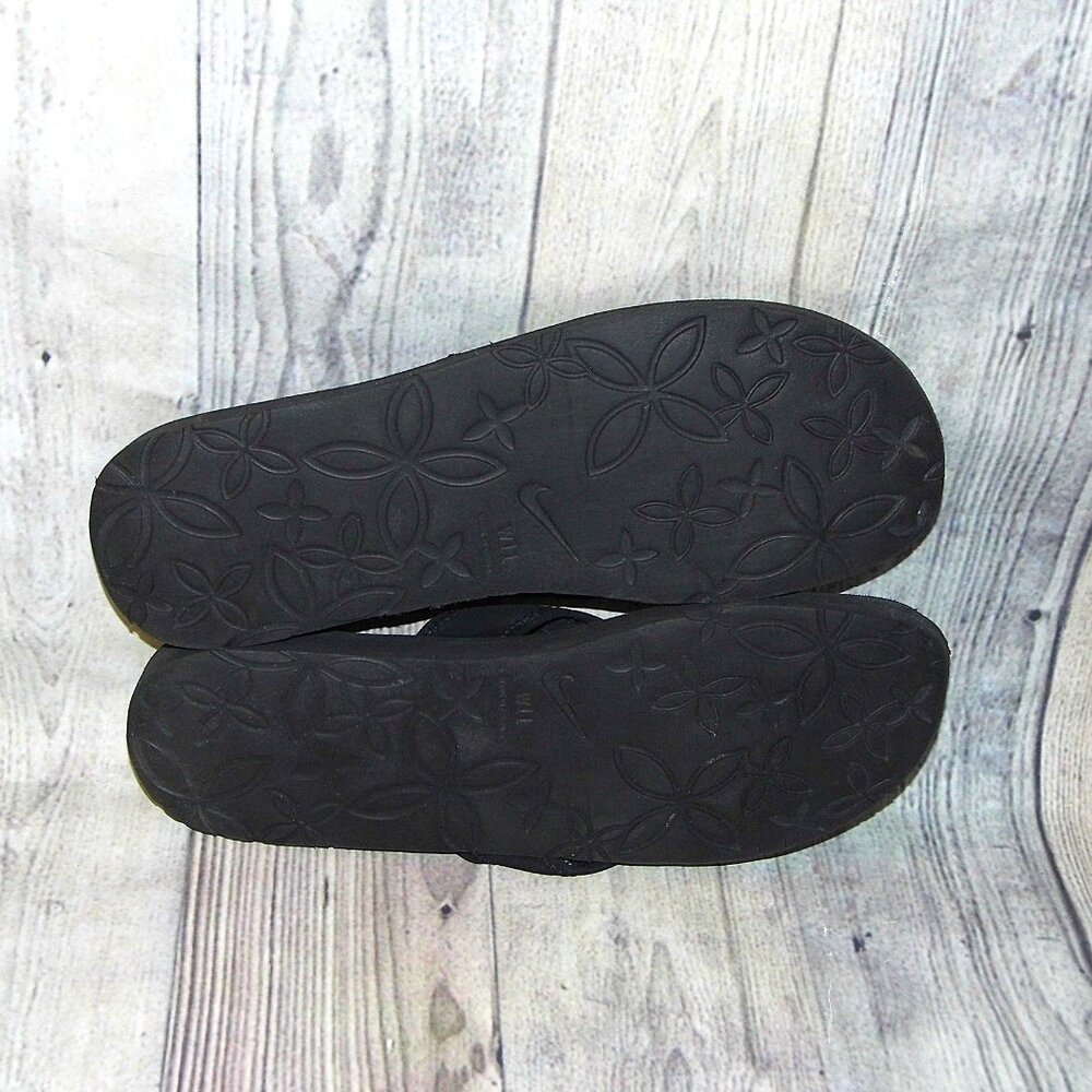 NIKE Celso Girl Black Thong Sandals Womens Size 11 - Picture 2 of 7